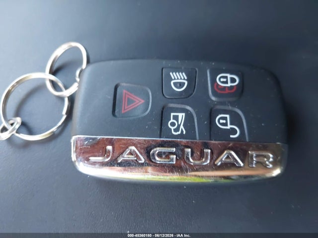 45360180 :رقم المزاد ، SAJWJ6DL5HMK35935 vin ، 2017 Jaguar F-type R مزاد بيع