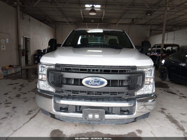 1FTBF2A6XLEE70016 Ford F-250 Xl
