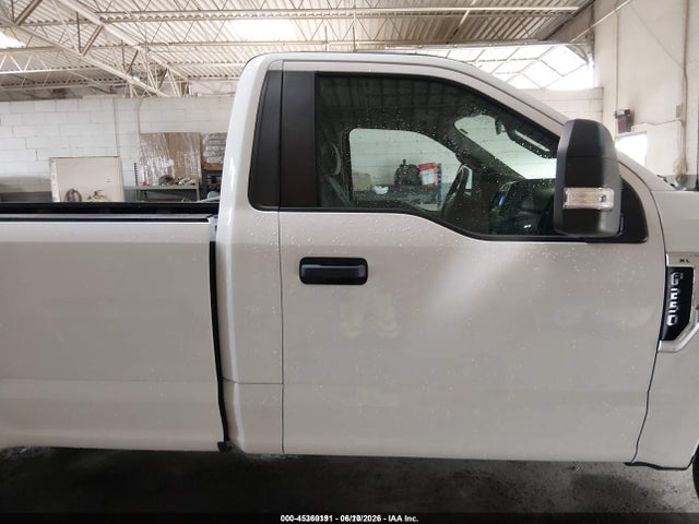 1FTBF2A6XLEE70016 Ford F-250 Xl