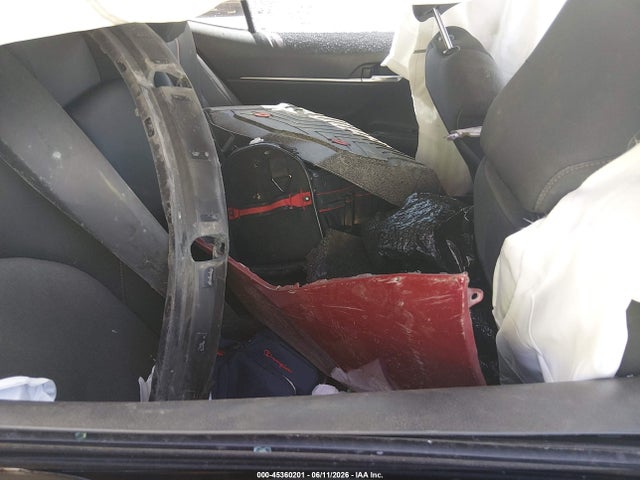 Aukcja sprzedaży 2018 Toyota Camry Le, vin: 4T1B11HK5JU585990, numer aukcji: 45360201
