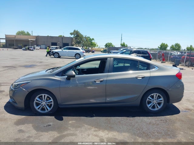1G1BE5SM9H7141233 Chevrolet Cruze Lt Auto