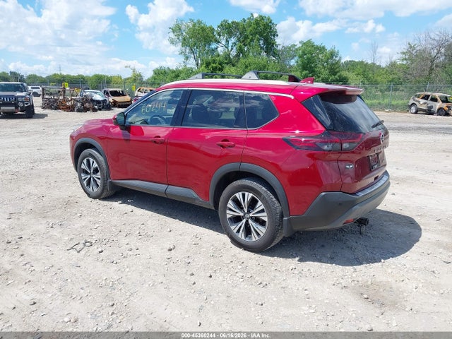 45360244 :رقم المزاد ، 5N1AT3BB6MC758677 vin ، 2021 Nissan Rogue Sv Intelligent Awd مزاد بيع