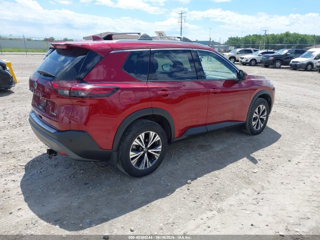 45360244 :رقم المزاد ، 5N1AT3BB6MC758677 vin ، 2021 Nissan Rogue Sv Intelligent Awd مزاد بيع