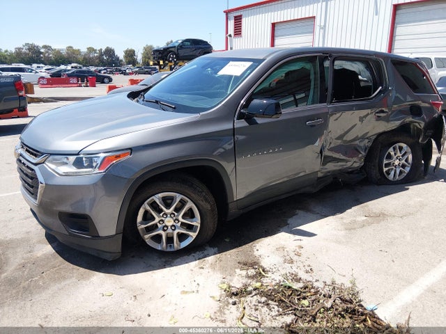 Chevrolet Traverse Ls 2019 1GNERFKWXKJ257011 Image 2