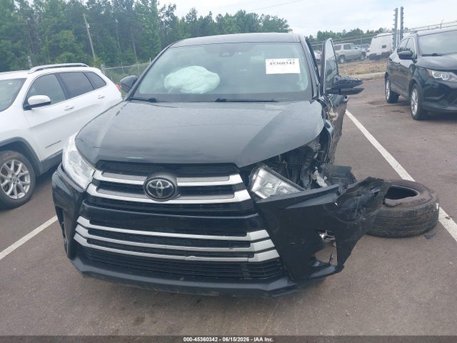 2017 Toyota Highlander Le მანქანა იყიდება აუქციონზე, vin: 5TDZZRFH0HS221671, აუქციონის ნომერი: 45360342