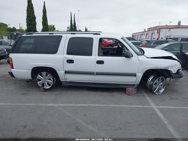 2003 Chevrolet Suburban 1500 Ls მანქანა იყიდება აუქციონზე, vin: 3GNEC16T23G238203, აუქციონის ნომერი: 45360346