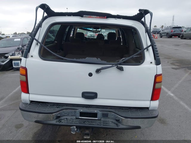 2003 Chevrolet Suburban 1500 Ls მანქანა იყიდება აუქციონზე, vin: 3GNEC16T23G238203, აუქციონის ნომერი: 45360346