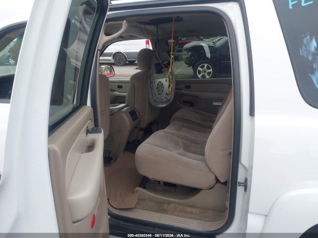 2003 Chevrolet Suburban 1500 Ls მანქანა იყიდება აუქციონზე, vin: 3GNEC16T23G238203, აუქციონის ნომერი: 45360346