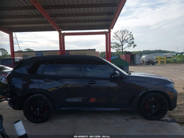 BMW X5 M60i 2026 5UX33EU02T9305073 Image 14