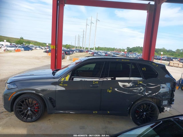 BMW X5 M60i 2026 5UX33EU02T9305073 Image 15