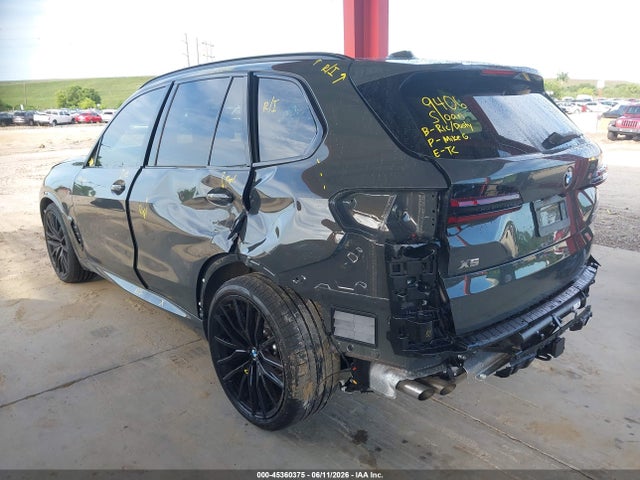 BMW X5 M60i 2026 5UX33EU02T9305073 Image 3