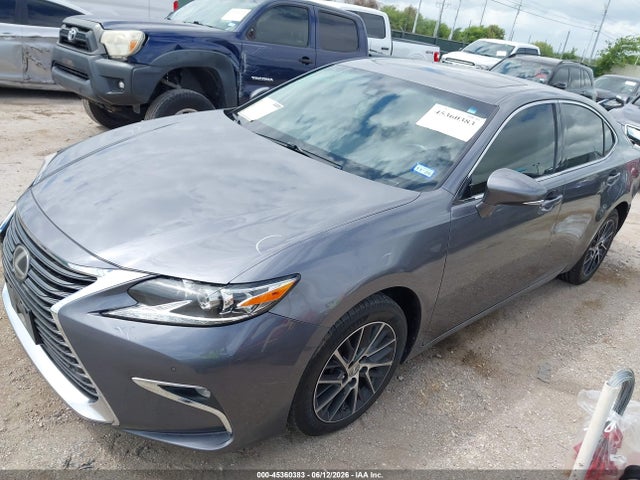 Lexus ES 350 2016 JTHBK1GG9G2224991 Image 2