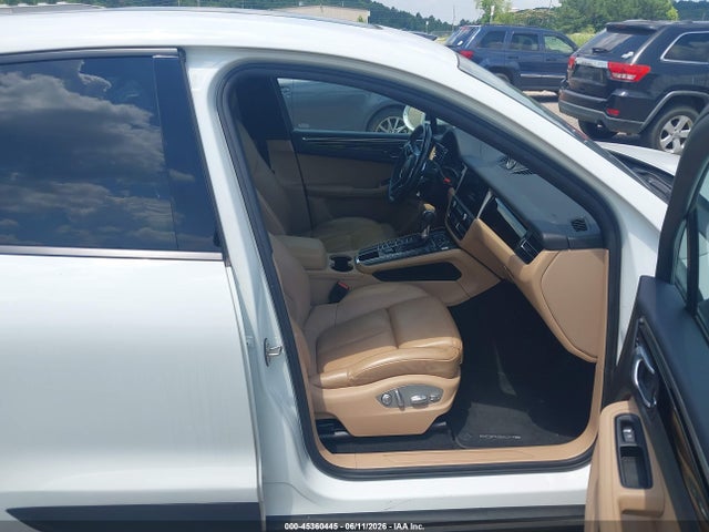 WP1AA2A5XKLB00842 Porsche Macan