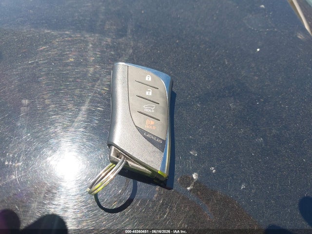 2023 Lexus Gx 460 Premium მანქანა იყიდება აუქციონზე, vin: JTJAM7BX8P5383983, აუქციონის ნომერი: 45360451