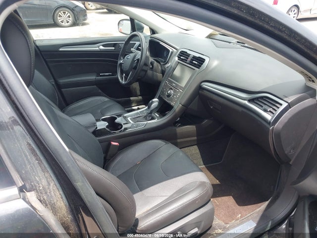 45360470 :رقم المزاد ، 3FA6P0SUXFR274665 vin ، 2015 Ford Fusion Energi Titanium مزاد بيع