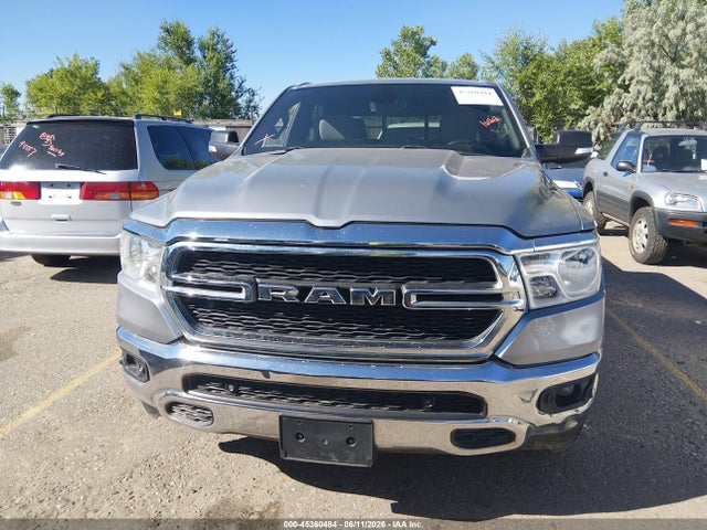 1C6SRFMT5NN212285 RAM 1500 Big Horn 4x4 6&#039;4 Box