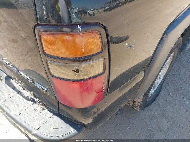 Aukcja sprzedaży 2004 Chevrolet Tahoe Ls, vin: 1GNEK13V94R137282, numer aukcji: 45360495