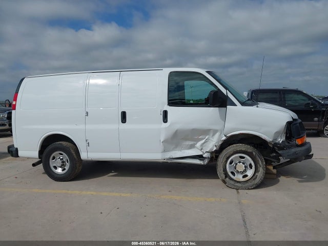1GCWGFCF1F1246812 Chevrolet Express 2500 Work Van