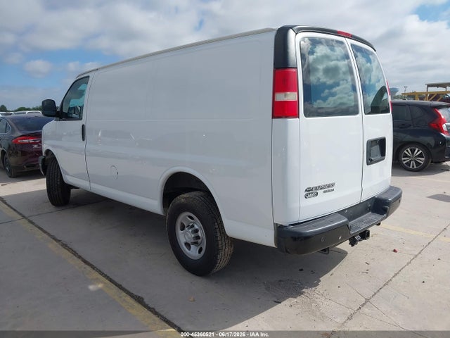 1GCWGFCF1F1246812 Chevrolet Express 2500 Work Van
