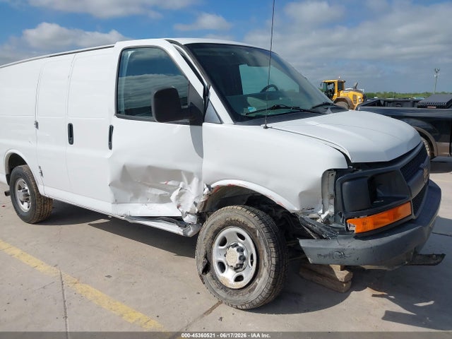 1GCWGFCF1F1246812 Chevrolet Express 2500 Work Van