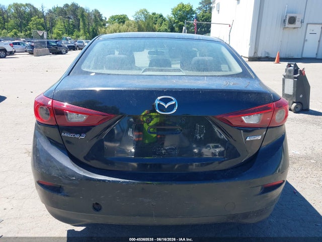 Продаж на аукціоні авто 2015 Mazda Mazda3 I Sport, vin: JM1BM1U70F1221322, номер лоту: 45360538