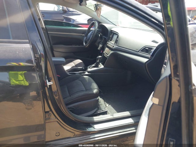 45360568 :رقم المزاد ، 5NPD84LF5JH365117 vin ، 2018 Hyundai Elantra Sel مزاد بيع