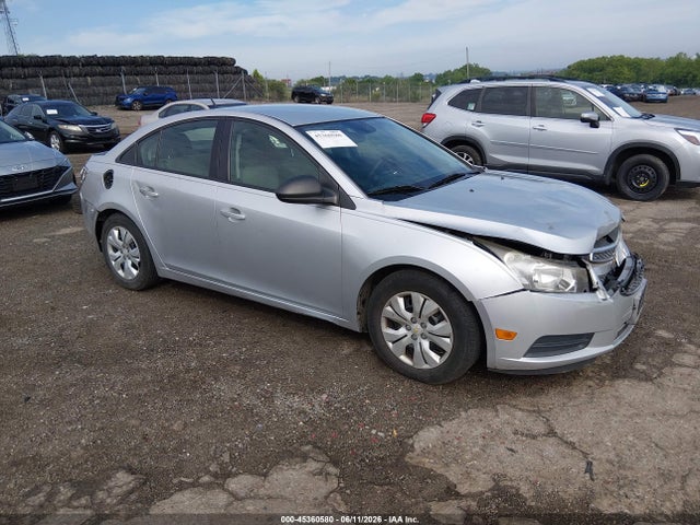 Chevrolet Cruze Ls Auto 2014 1G1PA5SG9E7466360 zdjęcie główne