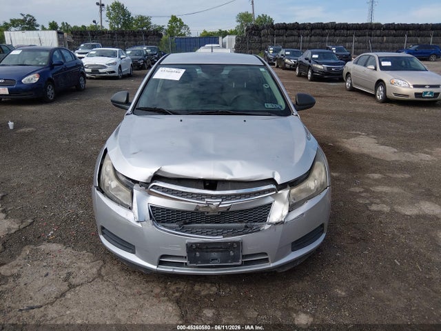 1G1PA5SG9E7466360 Chevrolet Cruze Ls Auto
