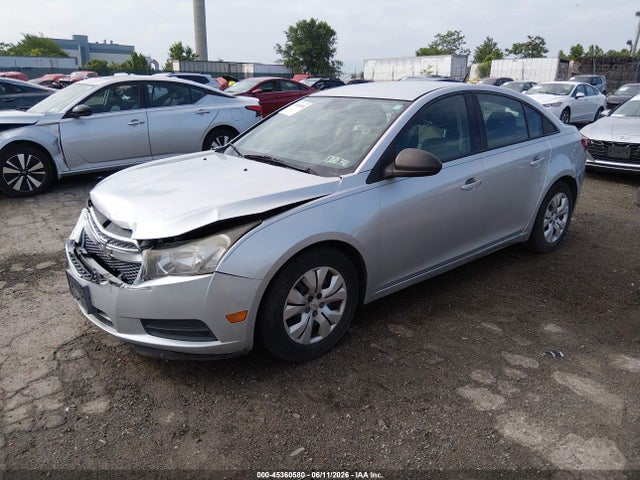 1G1PA5SG9E7466360 Chevrolet Cruze Ls Auto