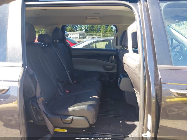 KNDNB5KA7T6165628 KIA Carnival Mpv Hybrid Lxs