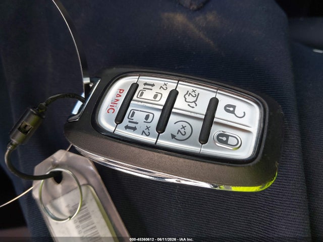 Продажа на аукционе авто 2025 Chrysler Pacifica Select, vin: 2C4RC1BG2SR585994, номер лота: 45360612