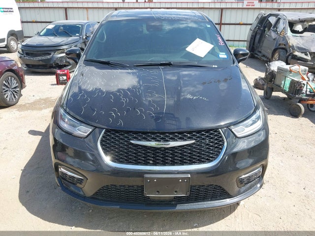 Продажа на аукционе авто 2025 Chrysler Pacifica Select, vin: 2C4RC1BG2SR585994, номер лота: 45360612