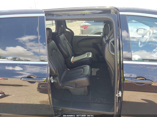 Продажа на аукционе авто 2025 Chrysler Pacifica Select, vin: 2C4RC1BG2SR585994, номер лота: 45360612