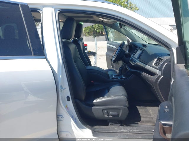 Aukcja sprzedaży 2017 Toyota Highlander Xle, vin: 5TDJZRFH5HS394891, numer aukcji: 45360659