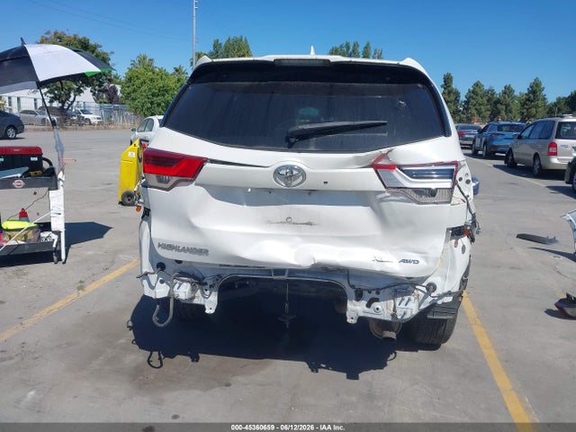 Auction sale of the 2017 Toyota Highlander Xle, vin: 5TDJZRFH5HS394891, lot number: 45360659