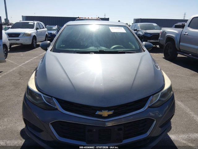 Chevrolet CRUZE 4D 2018 1G1BE5FM5J7247426 Image 12