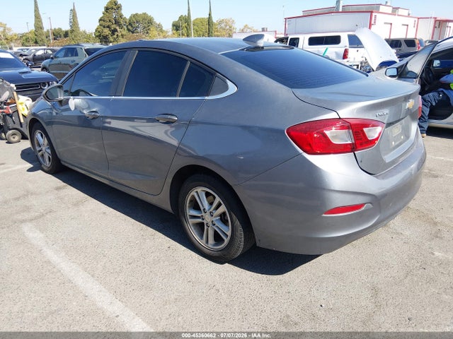 Chevrolet CRUZE 4D 2018 1G1BE5FM5J7247426 Image 3