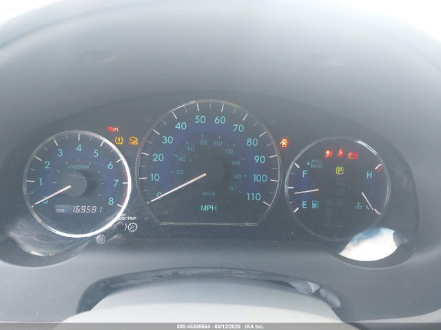 45360664 :رقم المزاد ، 5TDKK4CCXAS325785 vin ، 2010 Toyota Sienna Le مزاد بيع