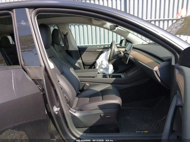 Aukcja sprzedaży 2025 Tesla Model Y Long Range Dual Motor Rear-wheel Drive, vin: 7SAYGDEDXSF270085, numer aukcji: 45360666