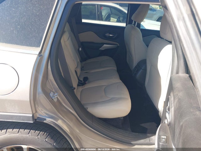 Jeep Cherokee Latitude 4x4 2017 1C4PJMCS0HW616273 Image 8