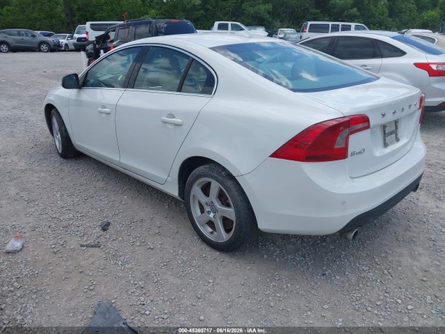 Продаж на аукціоні авто 2013 Volvo S60 T5/t5 Platinum/t5 Premier/t5 Premier Plus, vin: YV1612FH9D2183404, номер лоту: 45360717