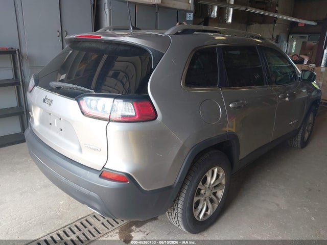 1C4PJMCX9KD176990 Jeep Cherokee Latitude 4x4