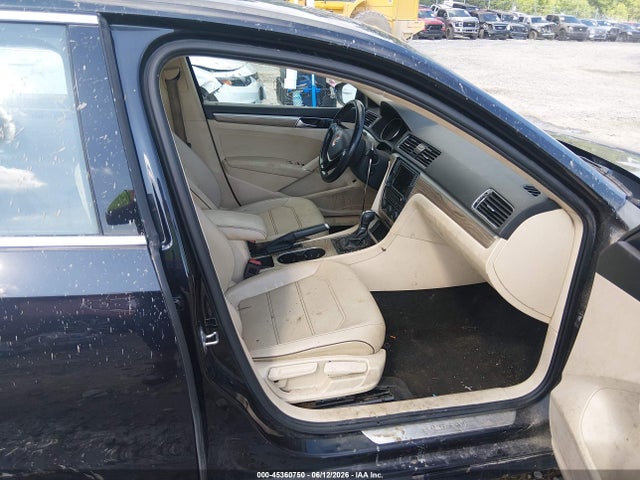 Продажа на аукционе авто 2018 Volkswagen Passat 2.0t Se, vin: 1VWBA7A31JC020195, номер лота: 45360750
