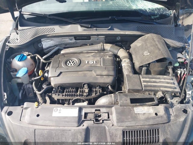 Volkswagen Beetle 1.8t Classic 2015 3VWF17AT7FM653582 Image 10