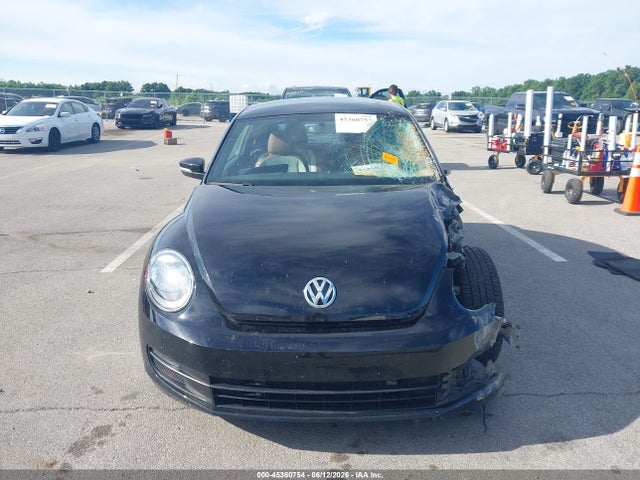 Volkswagen Beetle 1.8t Classic 2015 3VWF17AT7FM653582 Image 12