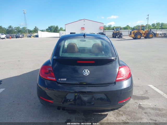 Volkswagen Beetle 1.8t Classic 2015 3VWF17AT7FM653582 Image 16