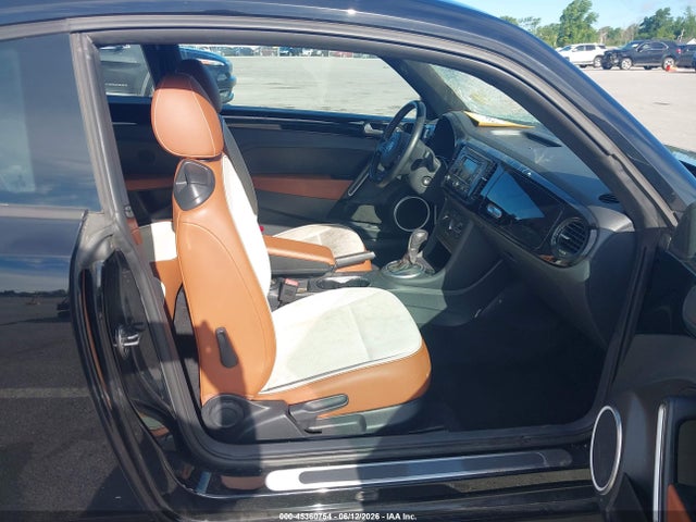 Volkswagen Beetle 1.8t Classic 2015 3VWF17AT7FM653582 Image 5