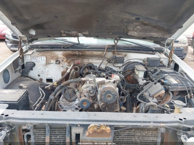 45360783 :رقم المزاد ، 1GNEK13R7XJ480646 vin ، 1999 Chevrolet Tahoe Ls مزاد بيع
