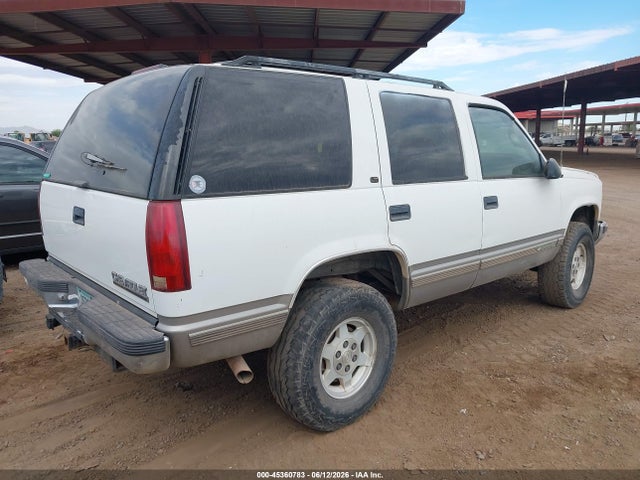 45360783 :رقم المزاد ، 1GNEK13R7XJ480646 vin ، 1999 Chevrolet Tahoe Ls مزاد بيع