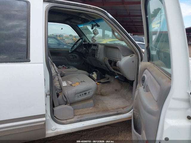 45360783 :رقم المزاد ، 1GNEK13R7XJ480646 vin ، 1999 Chevrolet Tahoe Ls مزاد بيع